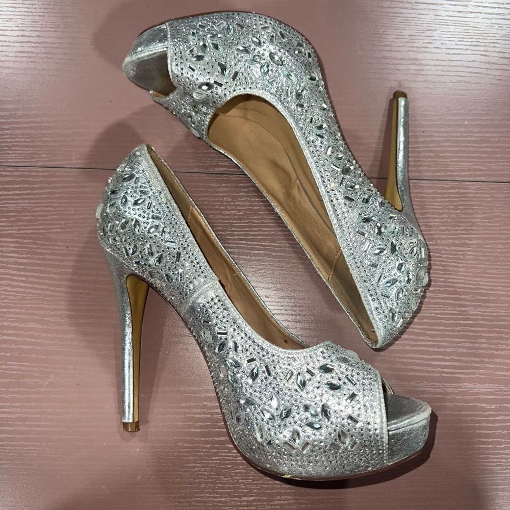 Lauren Lorraine
Candy Heels 